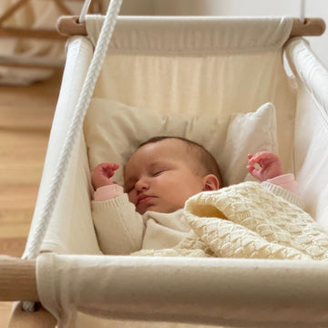 La position proclive pour améliorer le sommeil de bébé