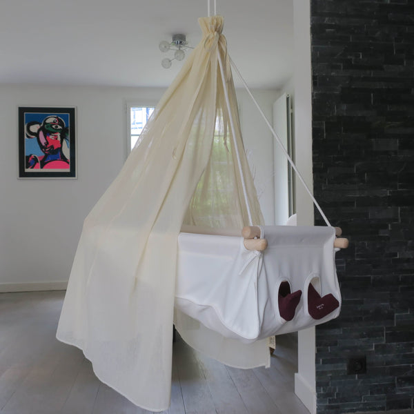 Hamac Blanc-Lait et son Voile de berceau offert !
